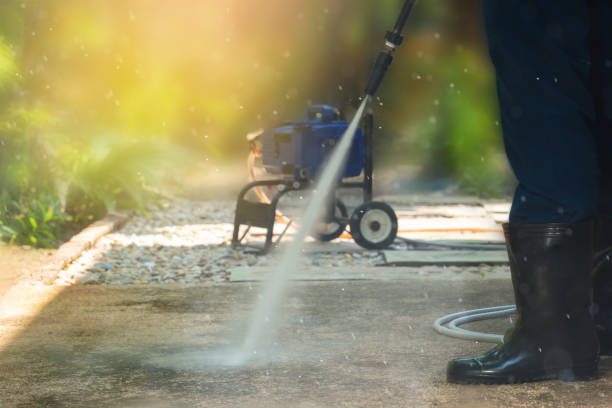 Best Animal Enclosure Cleaning  in Stanley, NC